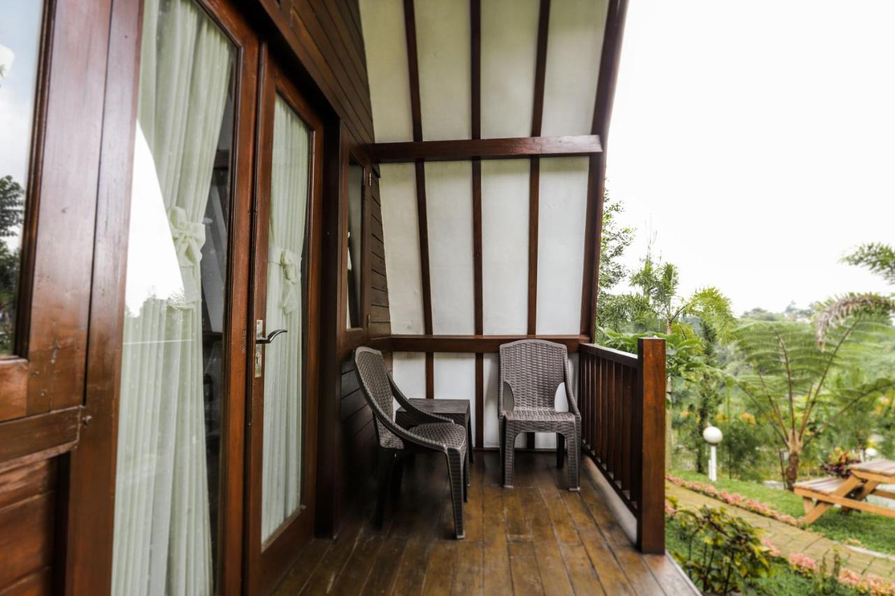 Miracle Signature Hills Ciater Exterior photo