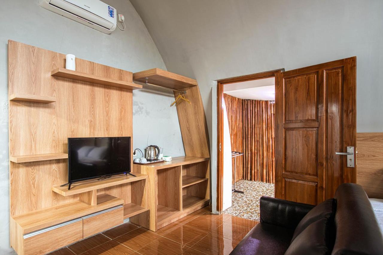 Miracle Signature Hills Ciater Exterior photo
