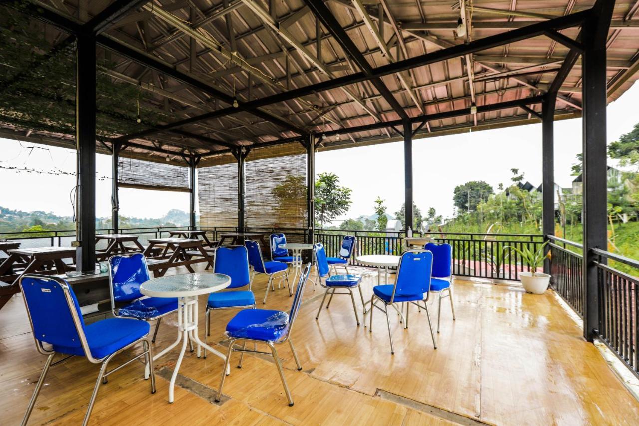 Miracle Signature Hills Ciater Exterior photo