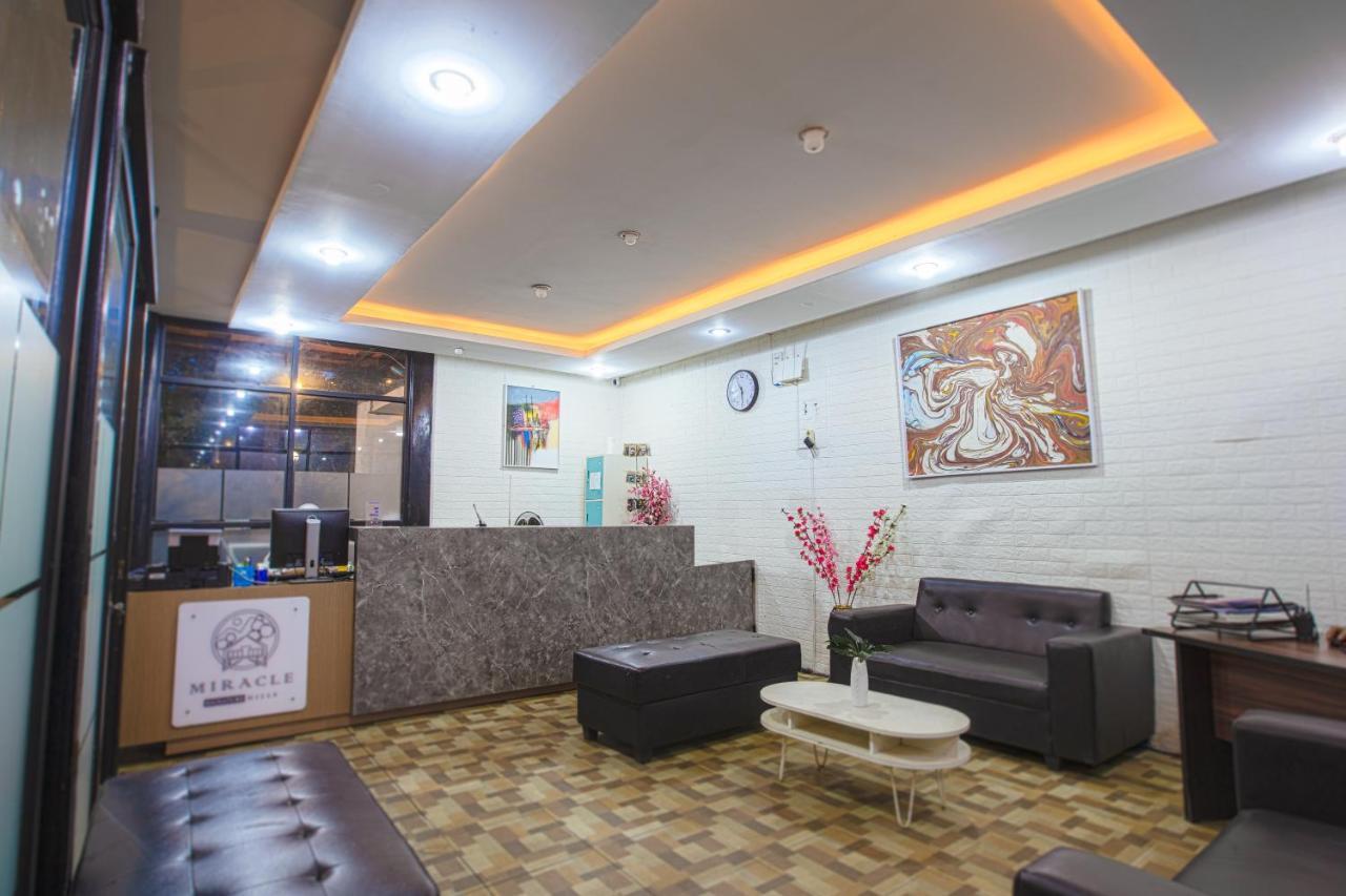 Miracle Signature Hills Ciater Exterior photo
