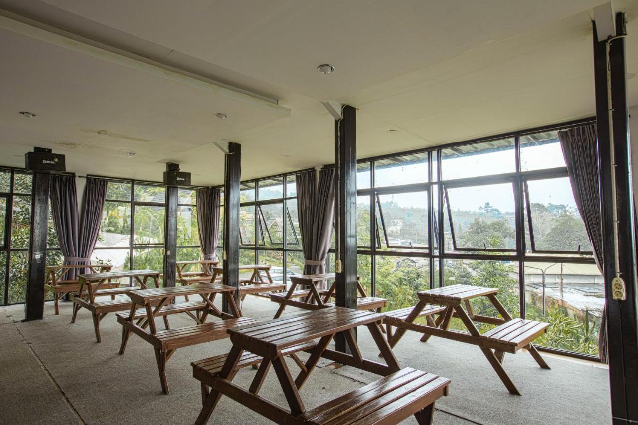 Miracle Signature Hills Ciater Exterior photo